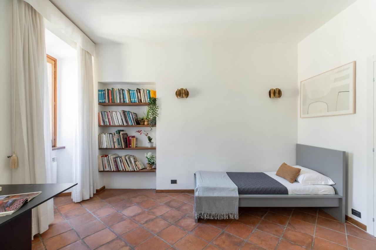 Iflat Pantheon'S Roomy And Friendly Apartment Рим Экстерьер фото