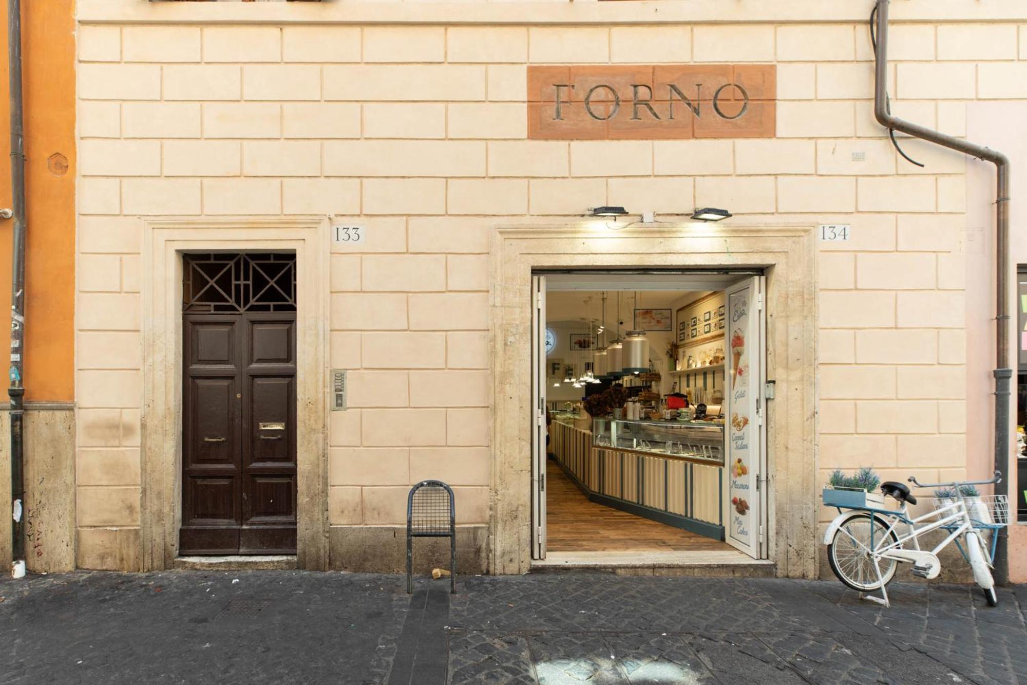 Iflat Pantheon'S Roomy And Friendly Apartment Рим Экстерьер фото