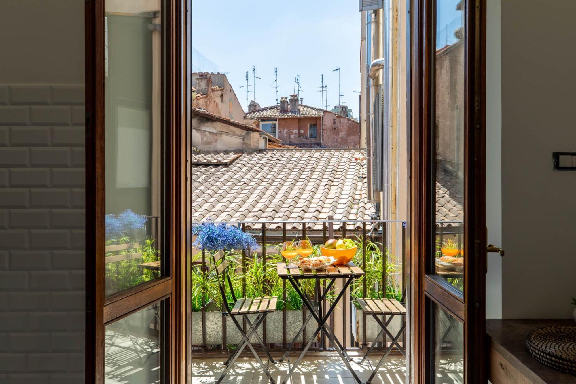 Iflat Pantheon'S Roomy And Friendly Apartment Рим Экстерьер фото